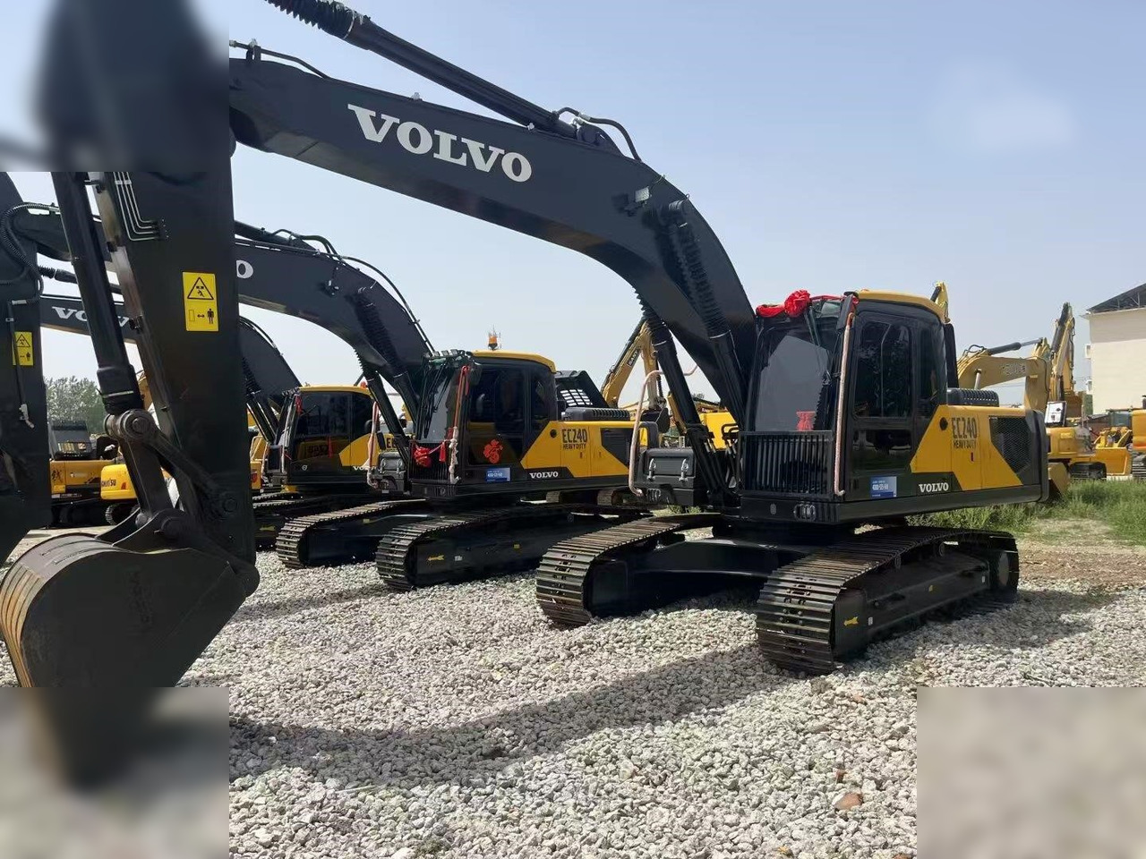 VOLVO EC240 - Rupsgraafmachine: afbeelding 4 VOLVO EC240 - Rupsgraafmachine: afbeelding 4