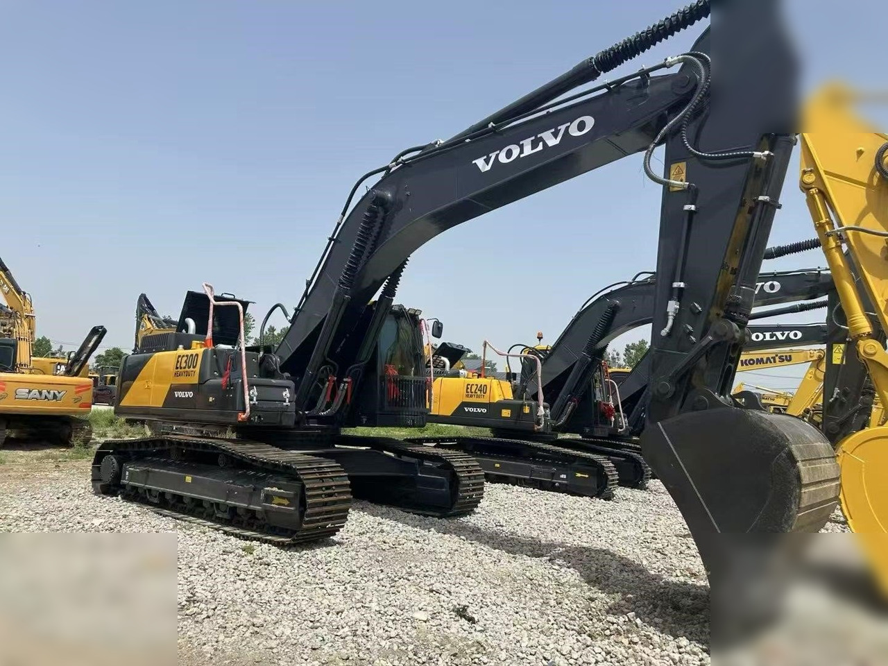 VOLVO EC300 - Rupsgraafmachine: afbeelding 1 VOLVO EC300 - Rupsgraafmachine: afbeelding 1