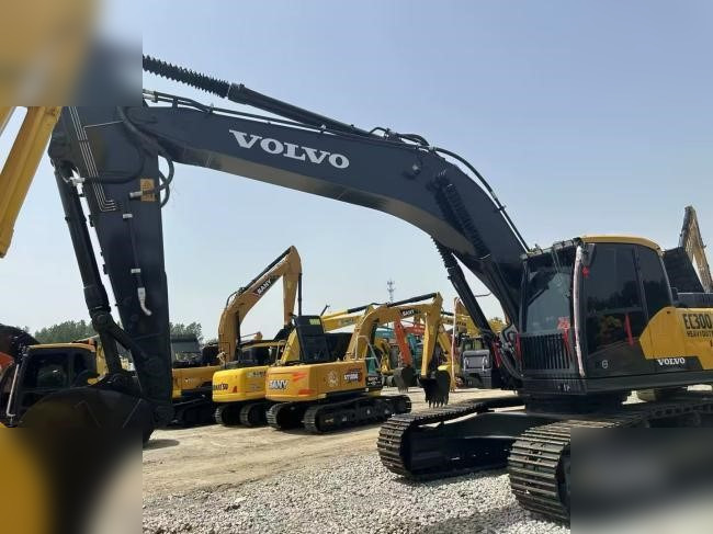 VOLVO EC300 - Rupsgraafmachine: afbeelding 4 VOLVO EC300 - Rupsgraafmachine: afbeelding 4