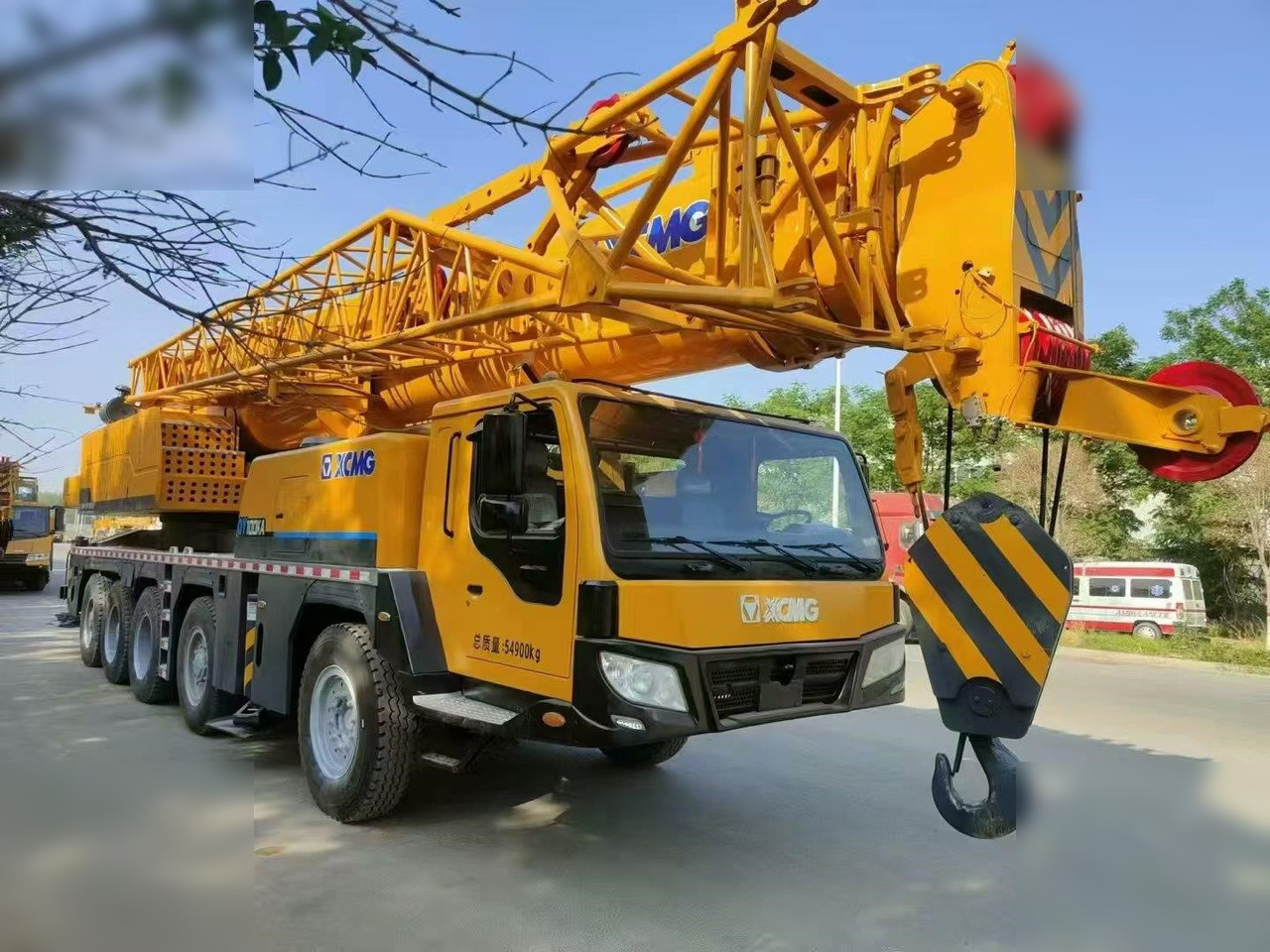 XCMG QY100KA - Alle terrein kraan: afbeelding 1 XCMG QY100KA - Alle terrein kraan: afbeelding 1