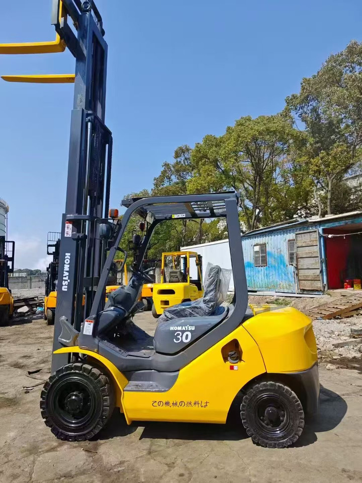 Komatsu FD50 - Diesel heftruck: afbeelding 2 Komatsu FD50 - Diesel heftruck: afbeelding 2