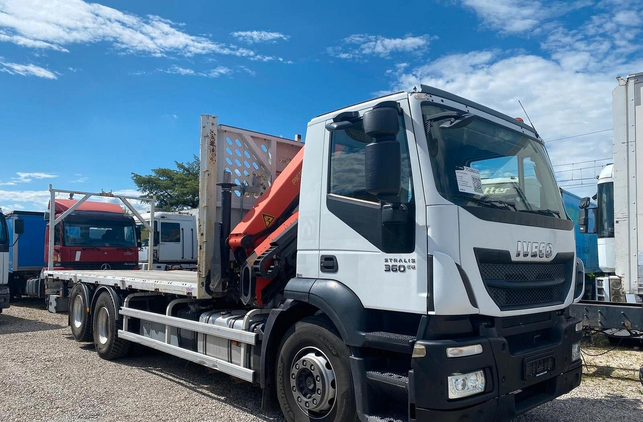 IVECO STRALIS AD260S36 CASSONE FISSO E GRU - Vrachtwagen met open laadbak, Kraanwagen: afbeelding 1 IVECO STRALIS AD260S36 CASSONE FISSO E GRU - Vrachtwagen met open laadbak, Kraanwagen: afbeelding 1