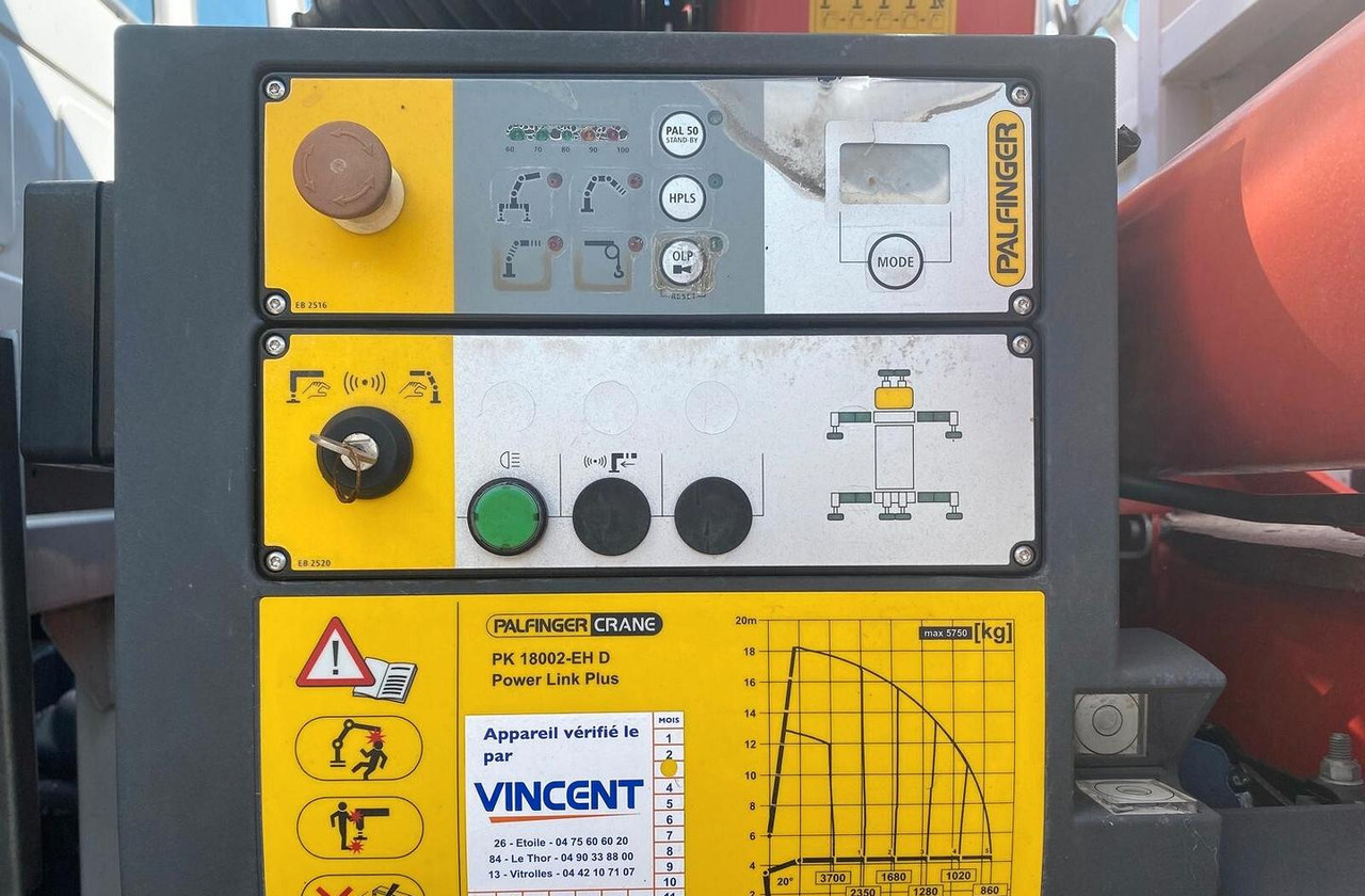 IVECO STRALIS AD260S36 CASSONE FISSO E GRU - Vrachtwagen met open laadbak, Kraanwagen: afbeelding 3 IVECO STRALIS AD260S36 CASSONE FISSO E GRU - Vrachtwagen met open laadbak, Kraanwagen: afbeelding 3