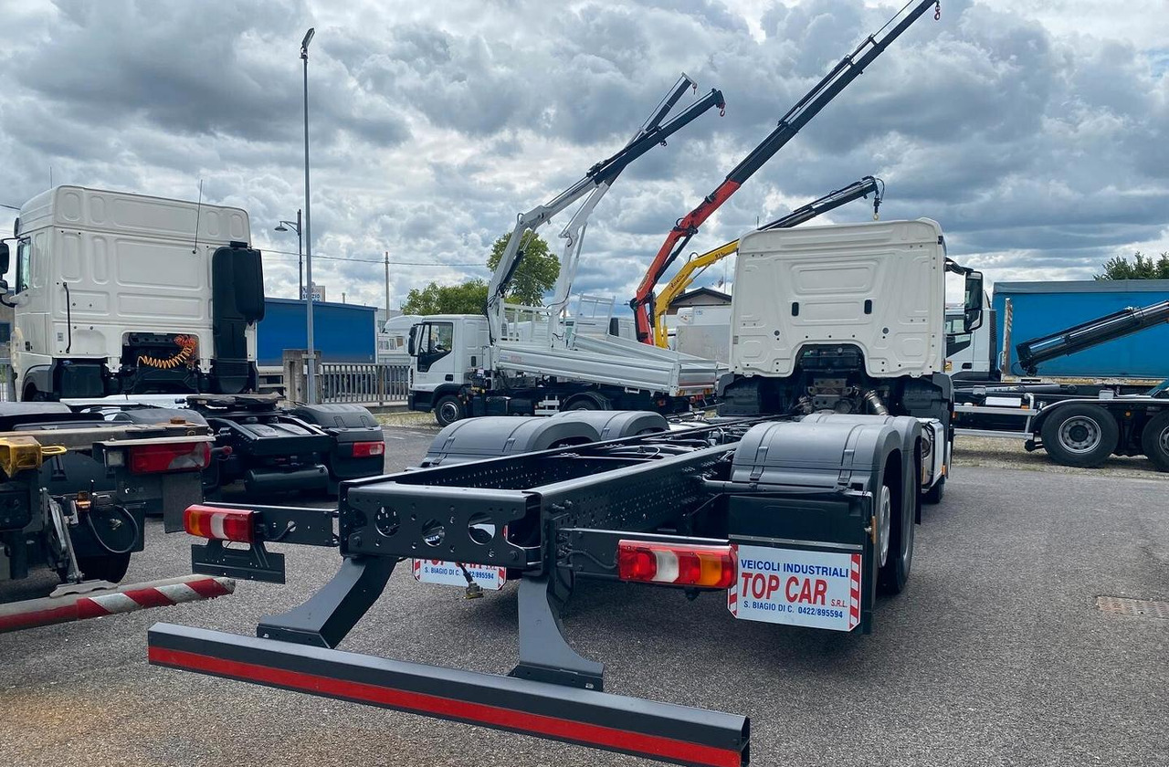 MERCEDES ANTOS 25.40 MOTRICE 3 ASSI TELAIO - Chassis vrachtwagen: afbeelding 4 MERCEDES ANTOS 25.40 MOTRICE 3 ASSI TELAIO - Chassis vrachtwagen: afbeelding 4