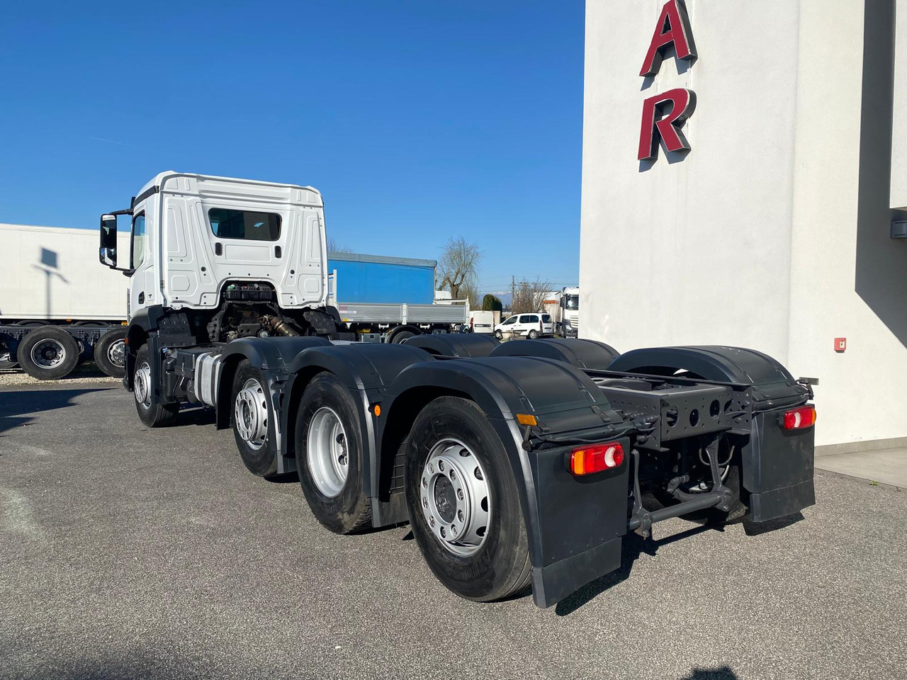 MERCEDES-BENZ AROCS 32.43 - Vrachtwagen: afbeelding 4 MERCEDES-BENZ AROCS 32.43 - Vrachtwagen: afbeelding 4