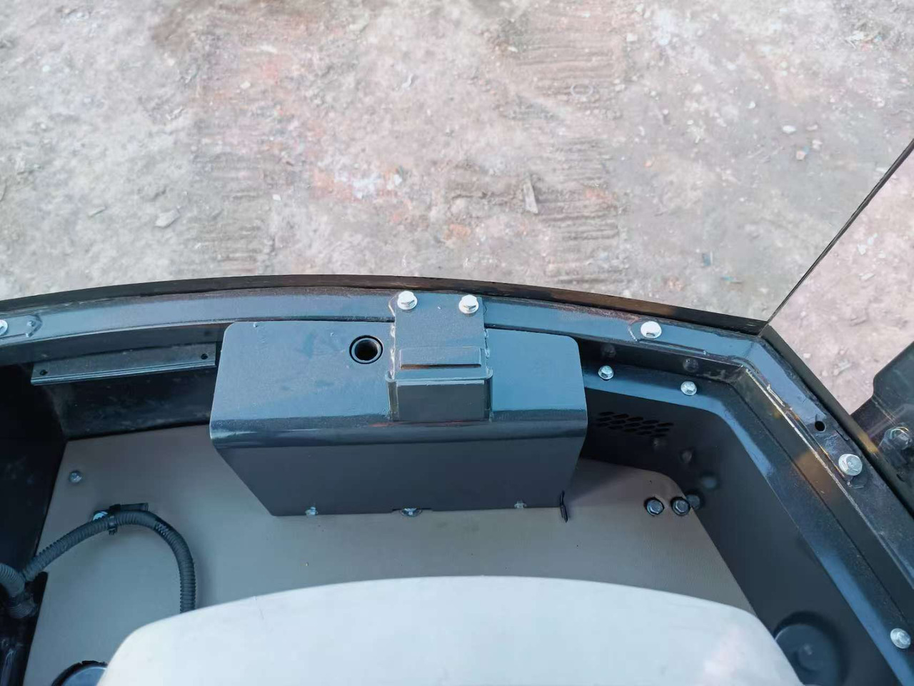 KOMATSU Best Quality Komatsu PC35mr Used Mini Excavator Earth-moving Machinery in Good Condition - Bouwmachine: afbeelding 3 KOMATSU Best Quality Komatsu PC35mr Used Mini Excavator Earth-moving Machinery in Good Condition - Bouwmachine: afbeelding 3