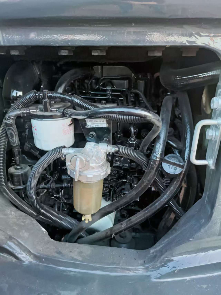 KOMATSU Best Quality Komatsu PC35mr Used Mini Excavator Earth-moving Machinery in Good Condition - Bouwmachine: afbeelding 5 KOMATSU Best Quality Komatsu PC35mr Used Mini Excavator Earth-moving Machinery in Good Condition - Bouwmachine: afbeelding 5