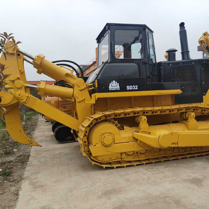 China Famous Brand Shantui Used Sahntui Sd32 Crawler Bulldozer Superior Performance Strong Power Low Price for Sale - Bulldozer: afbeelding 4 China Famous Brand Shantui Used Sahntui Sd32 Crawler Bulldozer Superior Performance Strong Power Low Price for Sale - Bulldozer: afbeelding 4