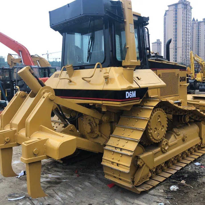 Good Condition D6m Mini Bulldozer New Crawler Bulldozer with Parts Price Bulldozers - Bulldozer: afbeelding 4 Good Condition D6m Mini Bulldozer New Crawler Bulldozer with Parts Price Bulldozers - Bulldozer: afbeelding 4