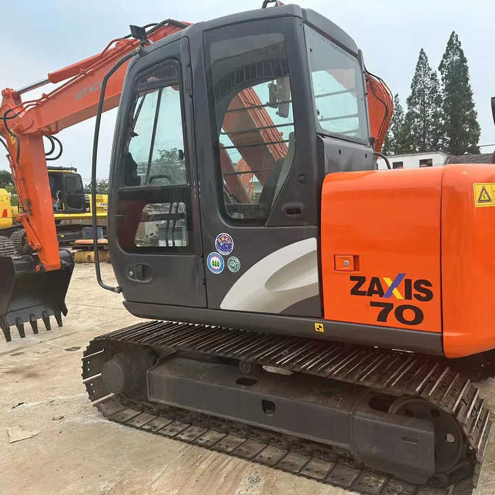 HITACHI ZX70 Original Japan Surplus Hitachi ZX70 for Sale - Rupsgraafmachine: afbeelding 2 HITACHI ZX70 Original Japan Surplus Hitachi ZX70 for Sale - Rupsgraafmachine: afbeelding 2