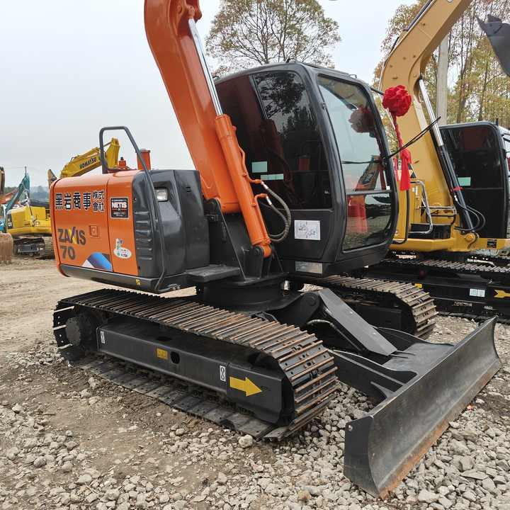 HITACHI ZX70 Original Japan Surplus Hitachi ZX70 for Sale - Rupsgraafmachine: afbeelding 1 HITACHI ZX70 Original Japan Surplus Hitachi ZX70 for Sale - Rupsgraafmachine: afbeelding 1