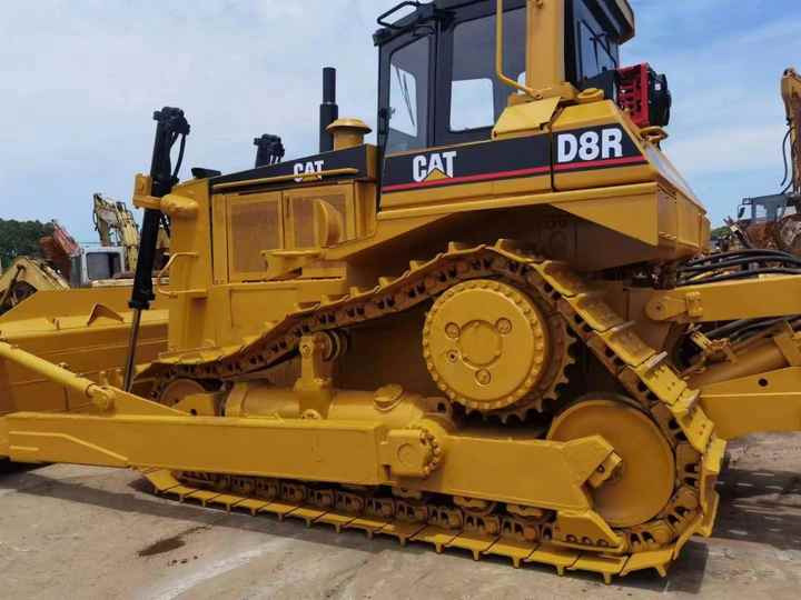 Hot Sale Used Original Japan Cat D8r Bulldozer/Big Dozer D 8 D7 Used D7r Bulldozer - Bulldozer: afbeelding 2 Hot Sale Used Original Japan Cat D8r Bulldozer/Big Dozer D 8 D7 Used D7r Bulldozer - Bulldozer: afbeelding 2