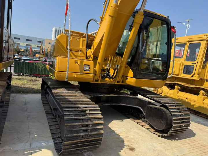 Rupsgraafmachine New Arrival Cat Brand 320c Excavator in Highly Configured on Hot Sale Used Cat 320b 320c 320d 330d 336d Medium Excavator Sale [ Copy ] [ Copy ]: afbeelding 6