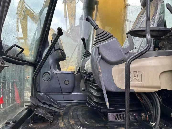 Used Caterpillar 323d Excavator for Sale Original Caterpillar 320 330 323 336d Excavator on Sale - Rupsgraafmachine: afbeelding 5 Used Caterpillar 323d Excavator for Sale Original Caterpillar 320 330 323 336d Excavator on Sale - Rupsgraafmachine: afbeelding 5