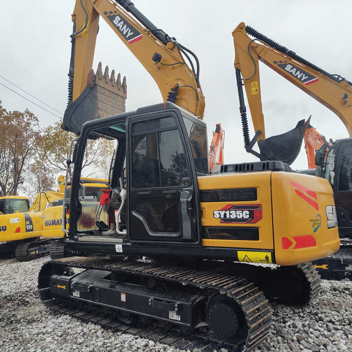 Used China Brand Sany Sy135 Excavator on Hot Sale Sany 135 155 215 Hydraulic Excavator - Rupsgraafmachine: afbeelding 1 Used China Brand Sany Sy135 Excavator on Hot Sale Sany 135 155 215 Hydraulic Excavator - Rupsgraafmachine: afbeelding 1