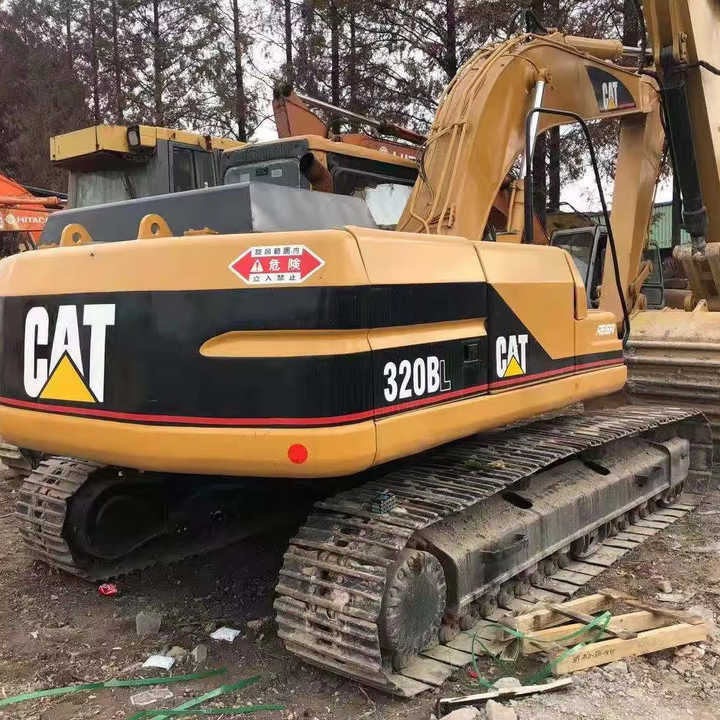 Used Digger CAT 320BL Construction Machinery Construction Digger Used CAT 320BL Cheap Excavator - Rupsgraafmachine: afbeelding 1 Used Digger CAT 320BL Construction Machinery Construction Digger Used CAT 320BL Cheap Excavator - Rupsgraafmachine: afbeelding 1