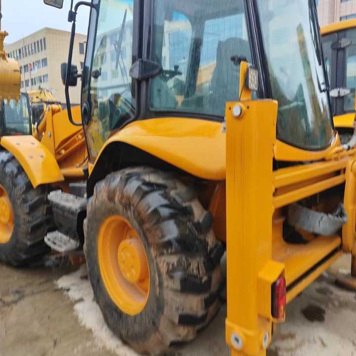 Used Heavy Construction Equipment Original Jcb 4cx Second Hand Backhoe Loader Used Machine Hot Sale - Graaflaadmachine: afbeelding 2 Used Heavy Construction Equipment Original Jcb 4cx Second Hand Backhoe Loader Used Machine Hot Sale - Graaflaadmachine: afbeelding 2