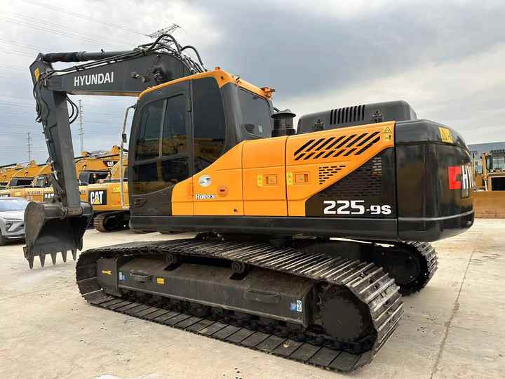 Rupsgraafmachine Used Hyundai 225LC-9S Hydraulic Excavator with Excellent Performance 90% New hyundai 225 Crawler Excavator for Sale [ Copy ]: afbeelding 6