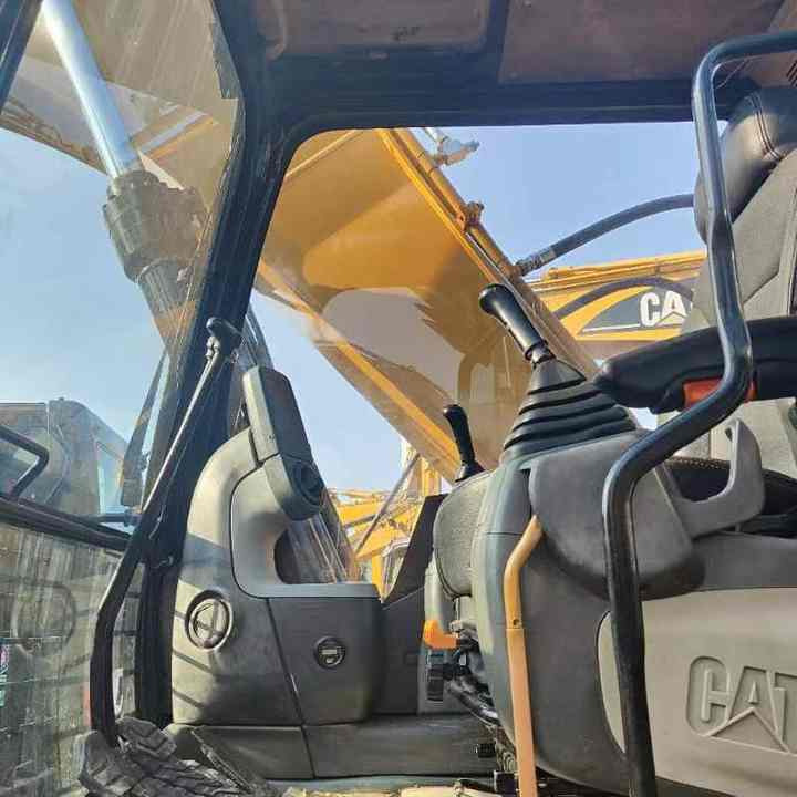 Used Second Hand CAT 325D 325DL Crawler Hydraulic Excavator Digger Japan Original 25 Tons Low Price - Rupsgraafmachine: afbeelding 4 Used Second Hand CAT 325D 325DL Crawler Hydraulic Excavator Digger Japan Original 25 Tons Low Price - Rupsgraafmachine: afbeelding 4