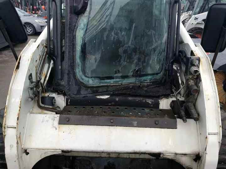 Used Small Loader Bobcat S130 S160 S185 Skid Steer Loader With Good Condition - Schranklader: afbeelding 3 Used Small Loader Bobcat S130 S160 S185 Skid Steer Loader With Good Condition - Schranklader: afbeelding 3