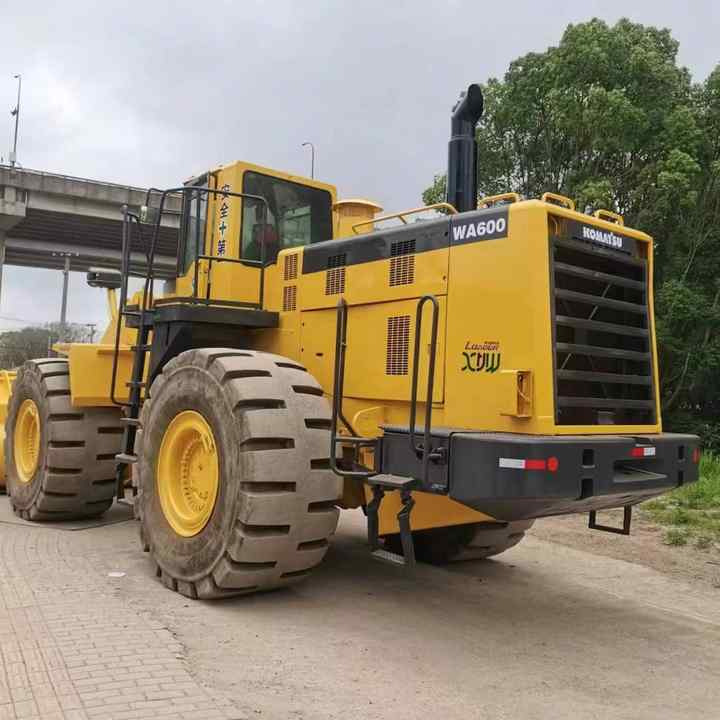 Used Wheel Loader Komatsu WA600-3 Good Working Condition High Quality Nice Price Original Japan Machine - Wiellader: afbeelding 3 Used Wheel Loader Komatsu WA600-3 Good Working Condition High Quality Nice Price Original Japan Machine - Wiellader: afbeelding 3