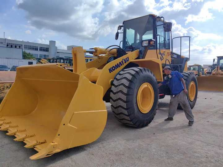 Used komatsu Wa380-6 Wheel Loader for Sale Japan Brand komatsu Wa380 -3 0380-65 470-3 Loader - Wiellader: afbeelding 3 Used komatsu Wa380-6 Wheel Loader for Sale Japan Brand komatsu Wa380 -3 0380-65 470-3 Loader - Wiellader: afbeelding 3