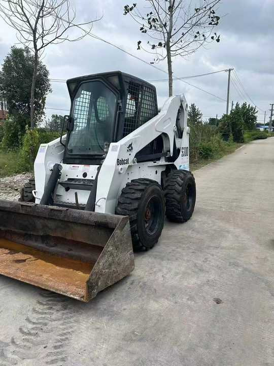 Very Good Machine Used Skid Wheel Loader Bobcat S300 for Sale - Schranklader: afbeelding 4 Very Good Machine Used Skid Wheel Loader Bobcat S300 for Sale - Schranklader: afbeelding 4