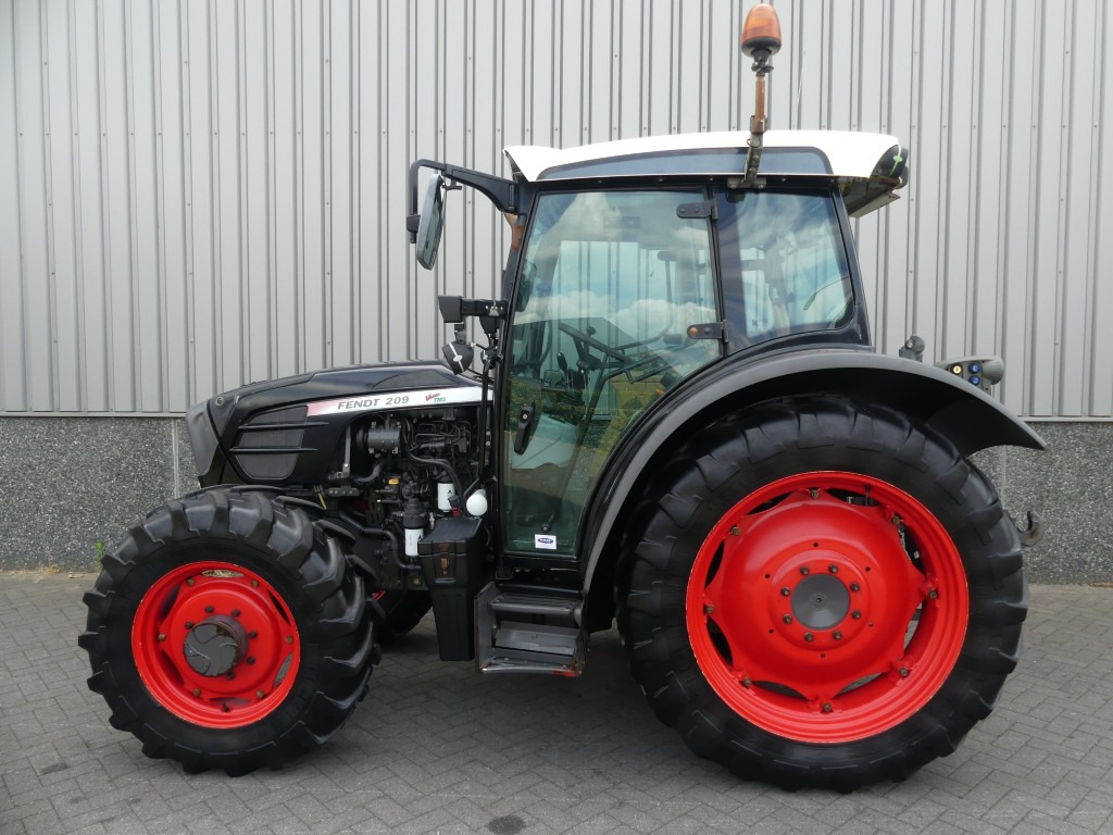 FENDT 209S Vario - Mini tractor: afbeelding 2 FENDT 209S Vario - Mini tractor: afbeelding 2