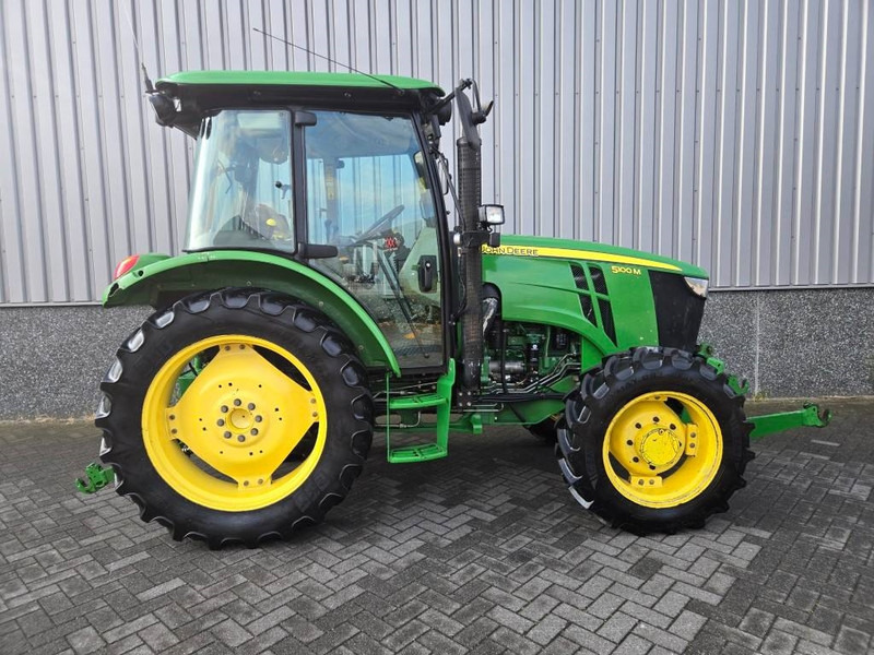 John Deere 5100 M - Tractor: afbeelding 3 John Deere 5100 M - Tractor: afbeelding 3
