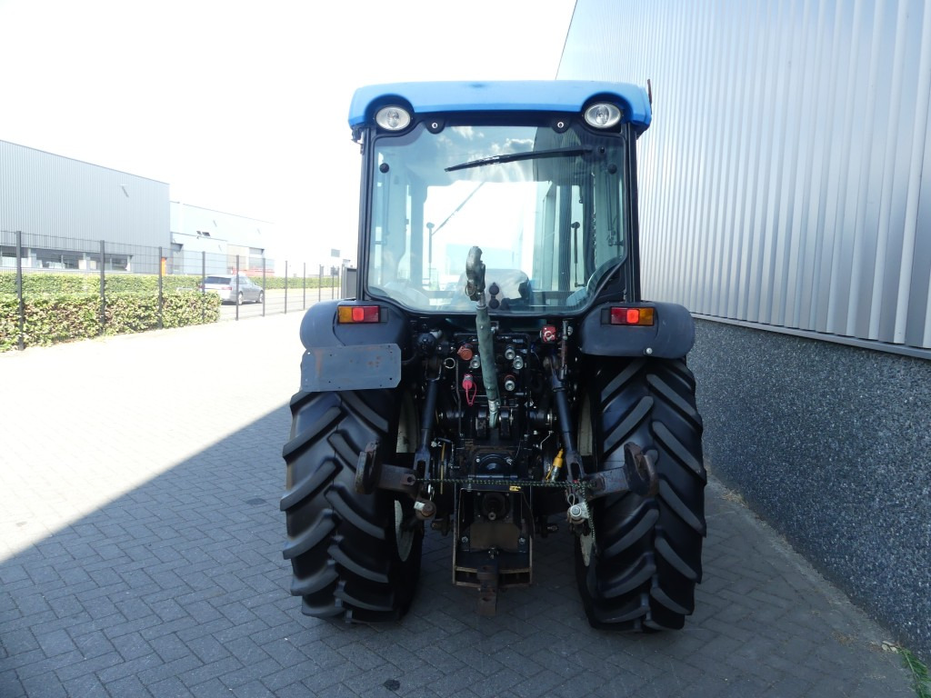 NEW HOLLAND T4040F - Mini tractor: afbeelding 4 NEW HOLLAND T4040F - Mini tractor: afbeelding 4