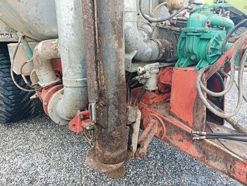 Bossini b200 - Mesttank: afbeelding 4 Bossini b200 - Mesttank: afbeelding 4