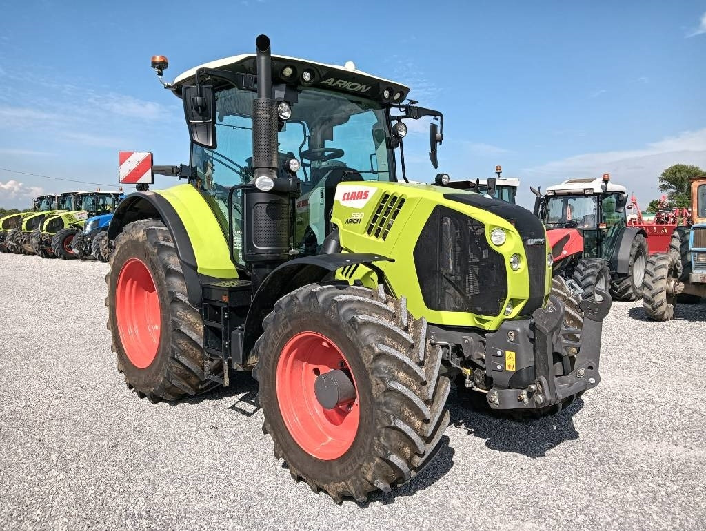 Claas Arion 550 Cmatic - Tractor: afbeelding 1 Claas Arion 550 Cmatic - Tractor: afbeelding 1