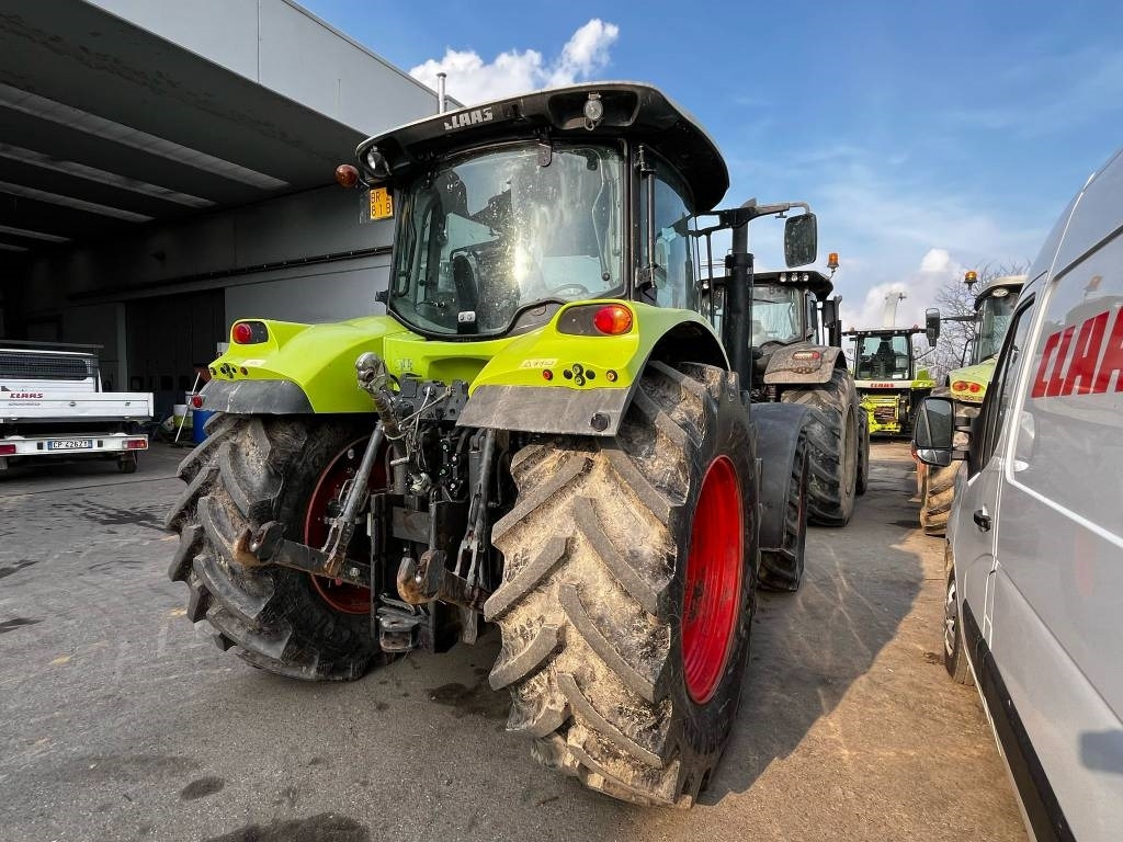 Claas Arion 650 - Tractor: afbeelding 5 Claas Arion 650 - Tractor: afbeelding 5