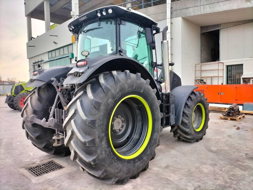 Claas Axion 810 - Tractor: afbeelding 5 Claas Axion 810 - Tractor: afbeelding 5