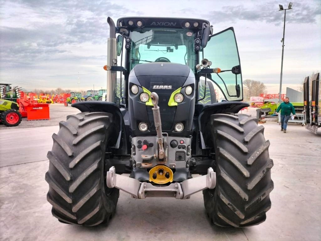 Claas Axion 810 - Tractor: afbeelding 2 Claas Axion 810 - Tractor: afbeelding 2