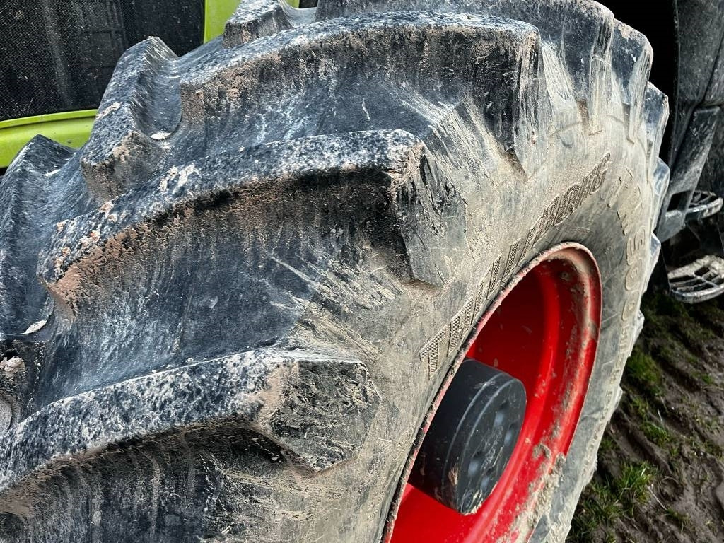 Claas Axion 830 Cmatic - Tractor: afbeelding 2 Claas Axion 830 Cmatic - Tractor: afbeelding 2