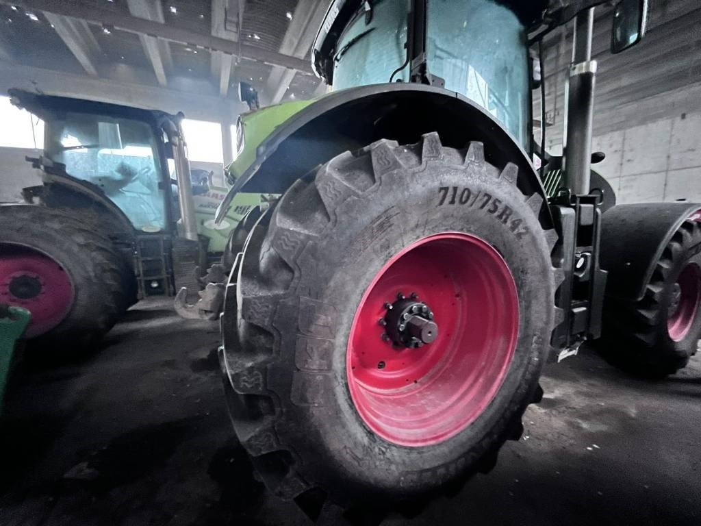 Claas Axion 950 Cmatic - Tractor: afbeelding 4 Claas Axion 950 Cmatic - Tractor: afbeelding 4