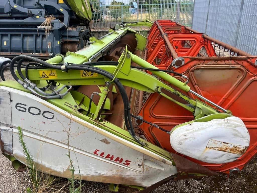 Claas C 600 - Oogstmachine toebehoor: afbeelding 3 Claas C 600 - Oogstmachine toebehoor: afbeelding 3