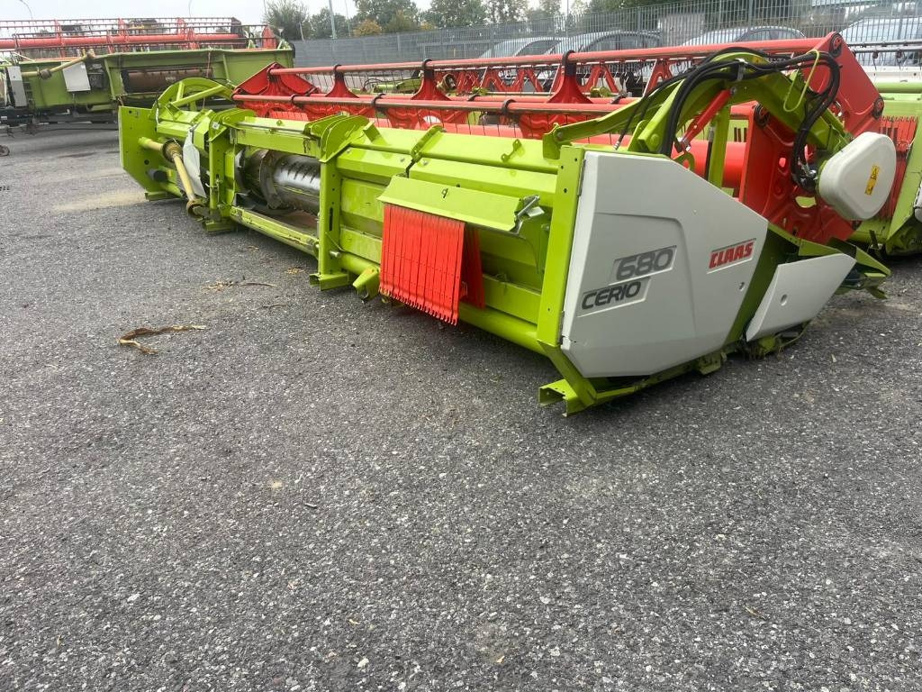 Claas CERIO 680 - Oogstmachine toebehoor: afbeelding 1 Claas CERIO 680 - Oogstmachine toebehoor: afbeelding 1