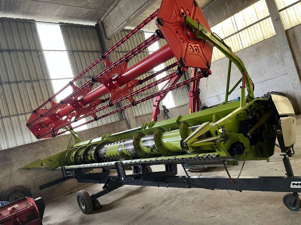 Claas CERIO 680  - Oogstmachine toebehoor: afbeelding 1 Claas CERIO 680  - Oogstmachine toebehoor: afbeelding 1