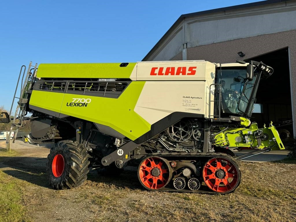 Claas LEXION 7700 TT RISO - Maaidorser: afbeelding 1 Claas LEXION 7700 TT RISO - Maaidorser: afbeelding 1