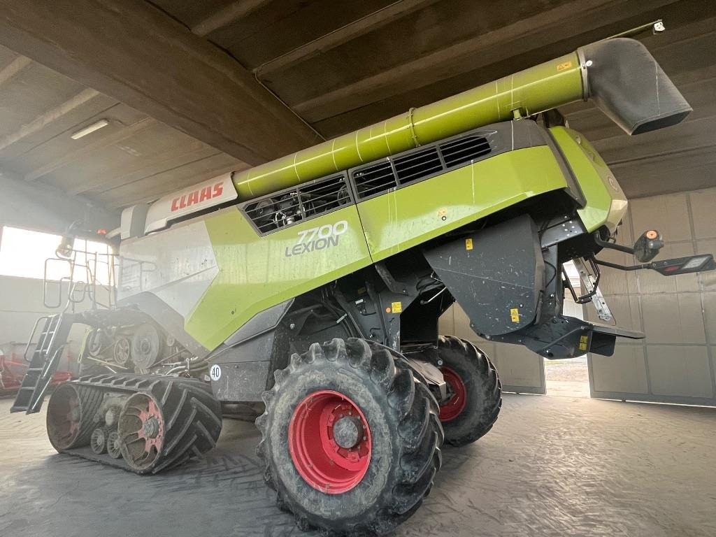 Claas Lexion 7700 TT RISO - Maaidorser: afbeelding 1 Claas Lexion 7700 TT RISO - Maaidorser: afbeelding 1