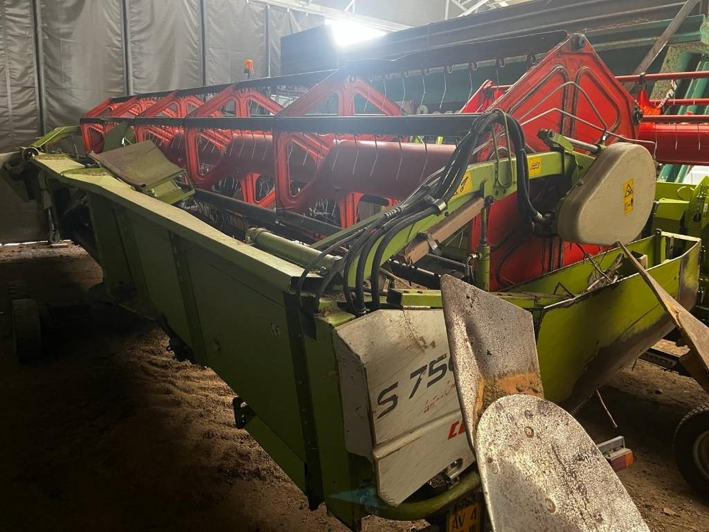 Claas S 750  - Oogstmachine toebehoor: afbeelding 1 Claas S 750  - Oogstmachine toebehoor: afbeelding 1