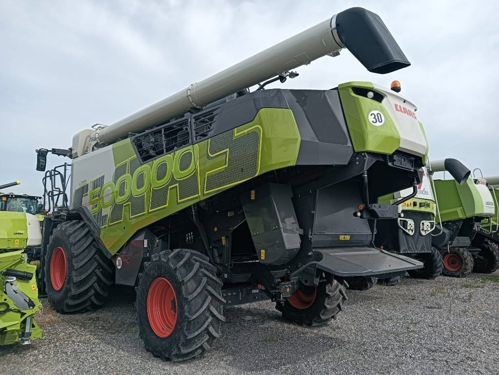 Claas TRION 750 - Maaidorser: afbeelding 2 Claas TRION 750 - Maaidorser: afbeelding 2