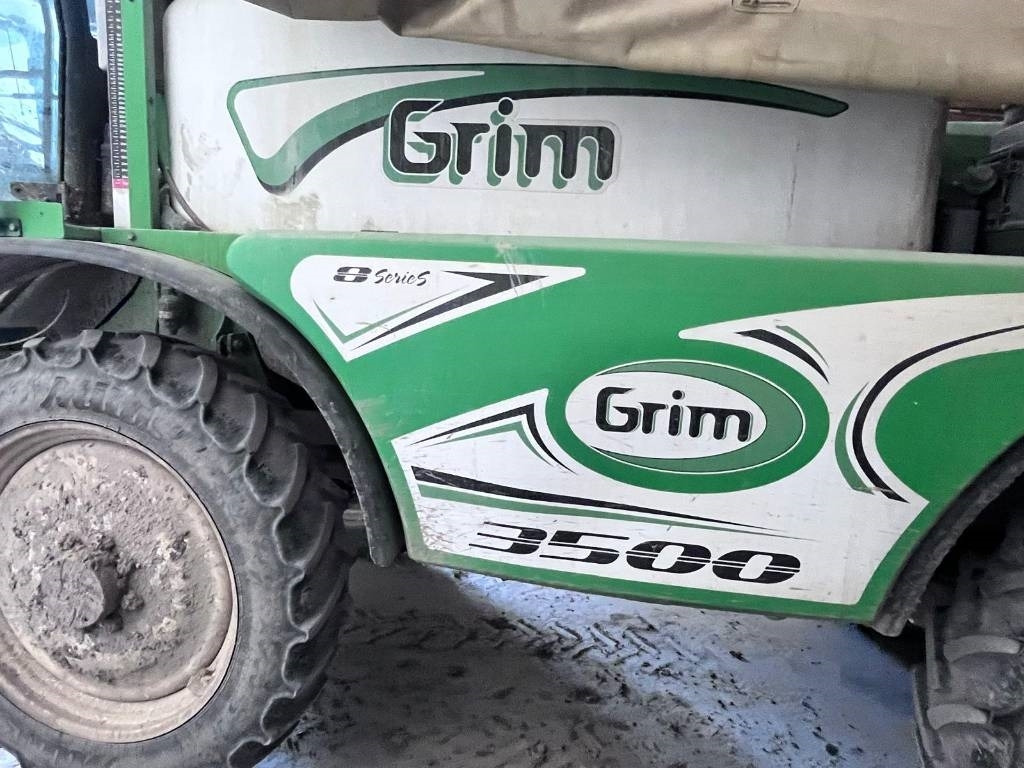 GRIM SERIE 7 M - Zelfrijdende veldspuit: afbeelding 5 GRIM SERIE 7 M - Zelfrijdende veldspuit: afbeelding 5