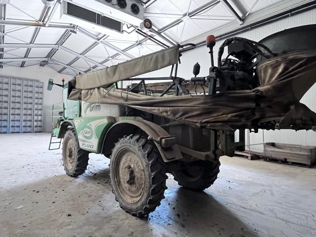 GRIM SERIE 7 M - Zelfrijdende veldspuit: afbeelding 4 GRIM SERIE 7 M - Zelfrijdende veldspuit: afbeelding 4
