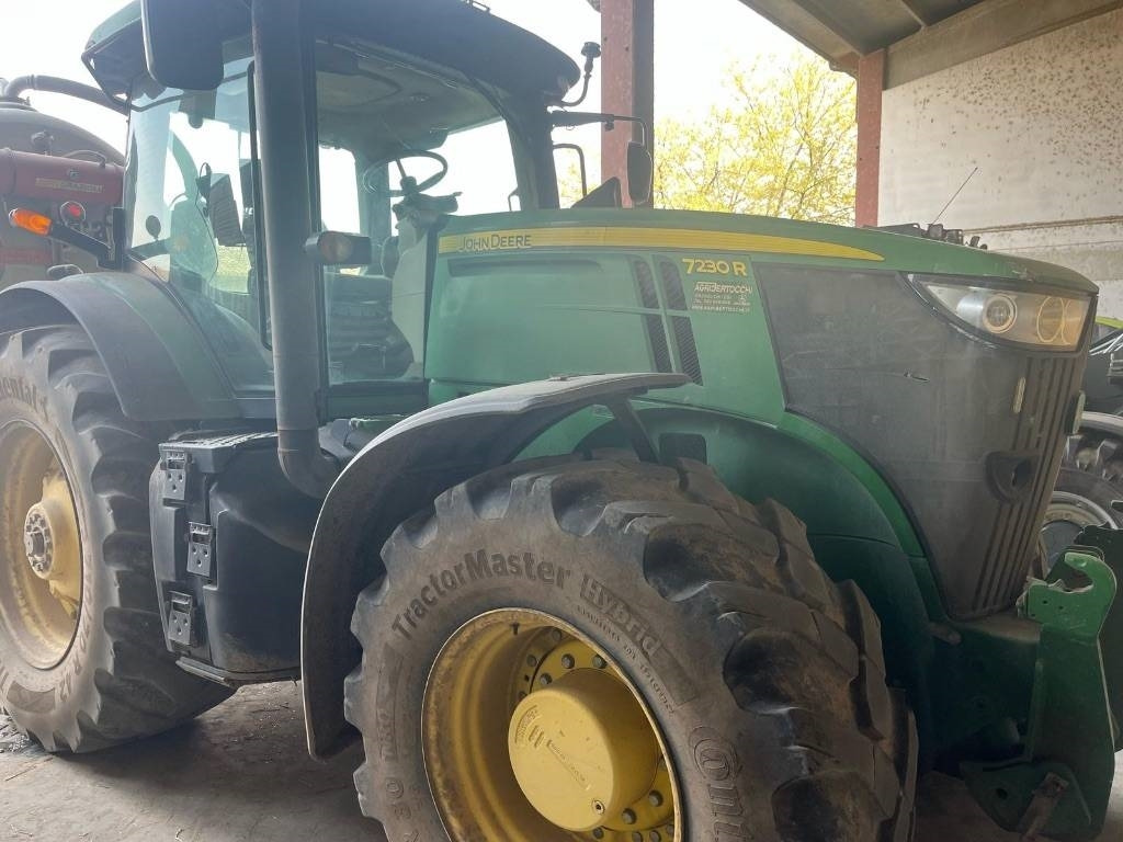 John Deere 7230 R - Tractor: afbeelding 4 John Deere 7230 R - Tractor: afbeelding 4
