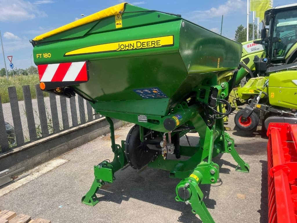 John Deere FT 180 - Kunstmeststrooier: afbeelding 5 John Deere FT 180 - Kunstmeststrooier: afbeelding 5