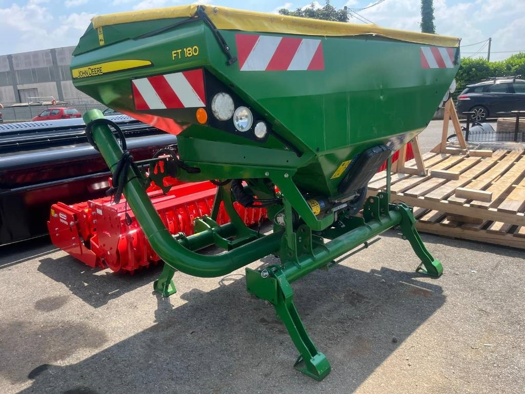 John Deere FT 180 - Kunstmeststrooier: afbeelding 1 John Deere FT 180 - Kunstmeststrooier: afbeelding 1