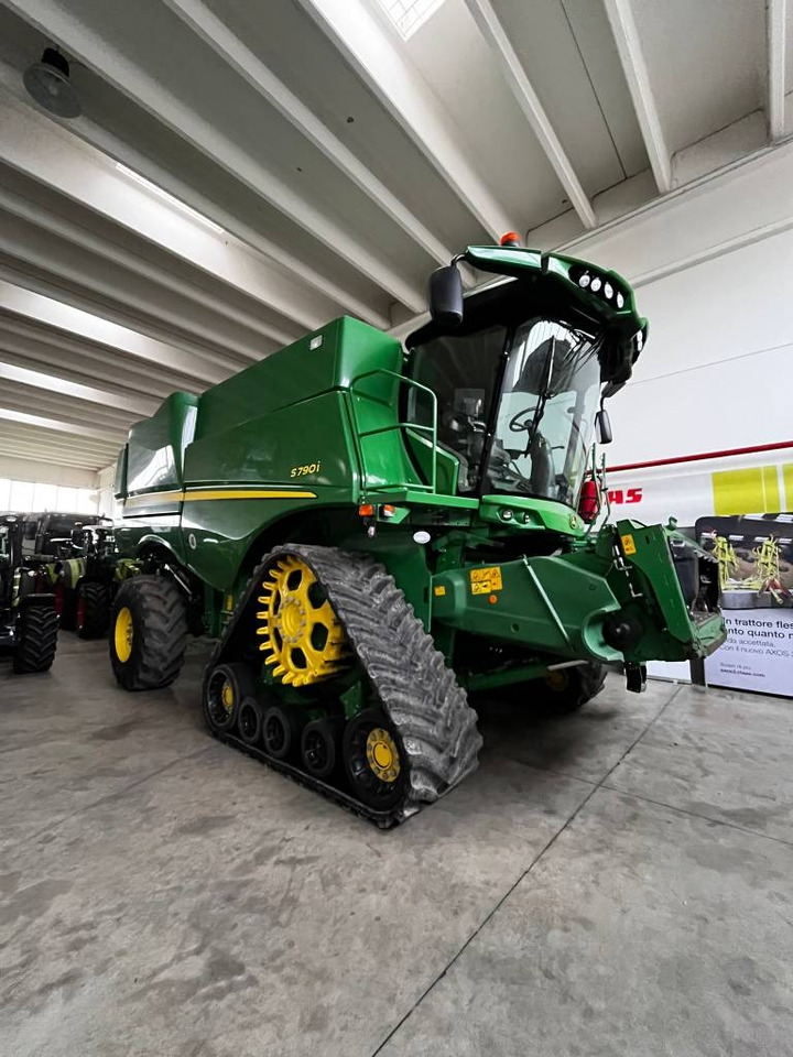 John Deere S790 i - Maaidorser: afbeelding 1 John Deere S790 i - Maaidorser: afbeelding 1